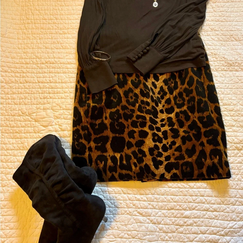 Leopard Skirt for petite ladies - Picture 8 of 16